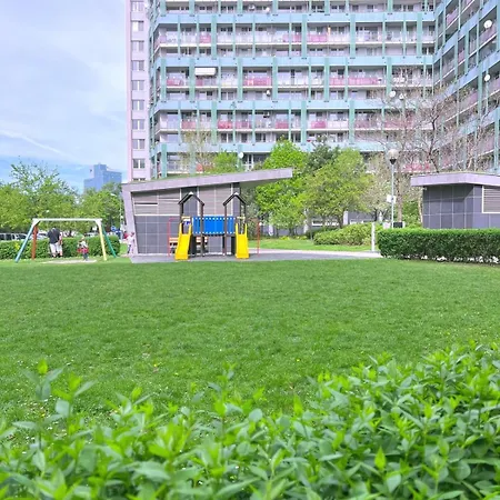 Urbanelegance Escape, Location, Private Parking * Pozsony