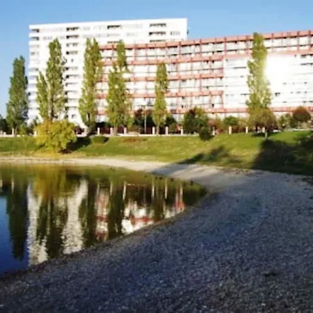 Urbanelegance Escape, Location, Private Parking * Pozsony