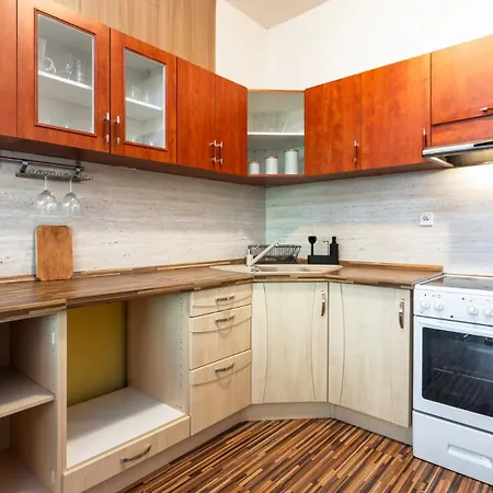 Urbanelegance Escape, Free Parking Near Arena Appartement *