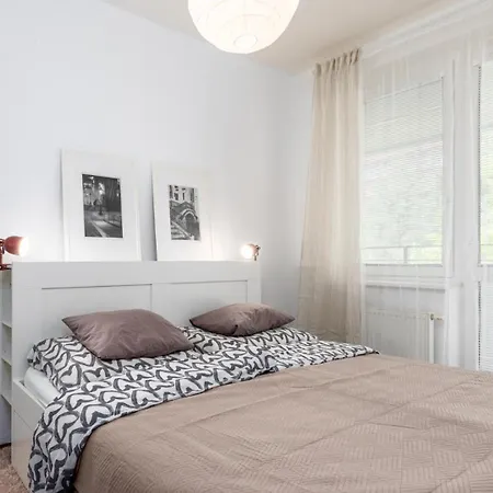 Urbanelegance Escape, Free Parking Near Arena Bratislava