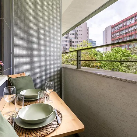 Urbanelegance Escape, Location, Private Parking *