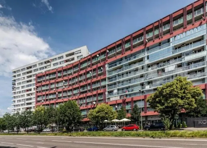 Urbanelegance Escape, Location, Private Parking * Братислава