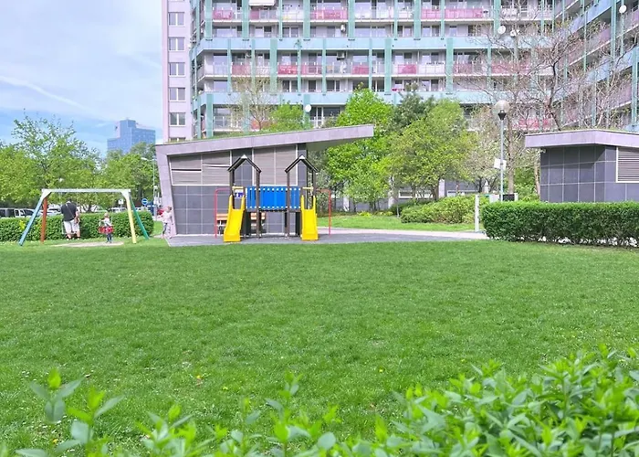 Urbanelegance Escape, Location, Private Parking * براتسيلافا