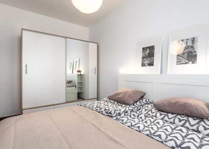 Urbanelegance Escape, Location, Private Parking